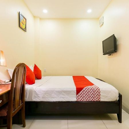 Oyo 422 Nguyen Thanh Hotel Πόλη Χο Τσι Μινχ Εξωτερικό φωτογραφία