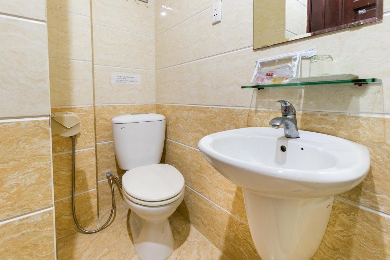 Oyo 422 Nguyen Thanh Hotel Πόλη Χο Τσι Μινχ Εξωτερικό φωτογραφία